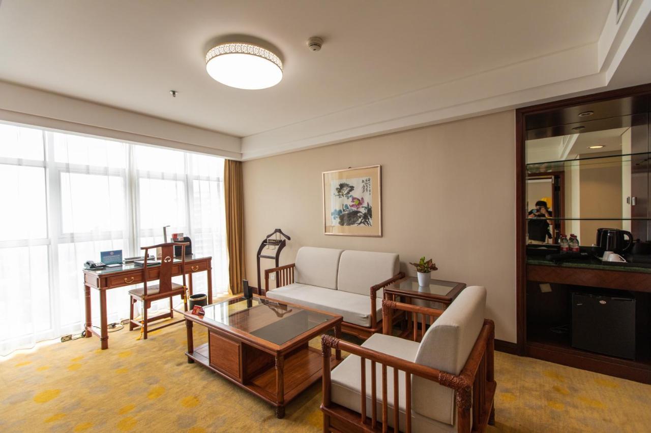Beijing Broadcasting Tower Hotel Екстер'єр фото